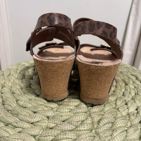 Mephisto Lissandra Brown Leopard Print Leather Slingback Wedge Sandals - Picture 10 of 11